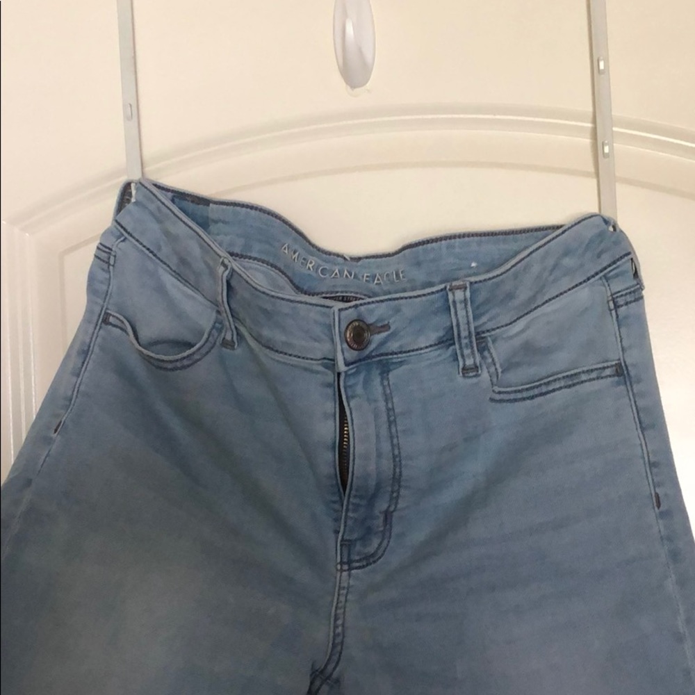Light wash jeans